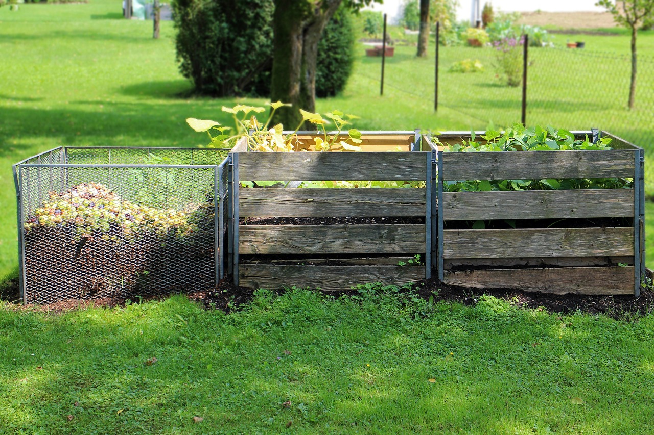 Tending to the Land in an Environmentally-Friendly Way Tending to the Land in an Environmentally-Friendly Way