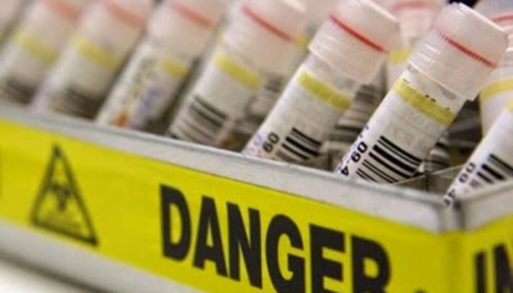 swine_flu_vaccine-danger.jpg-w700