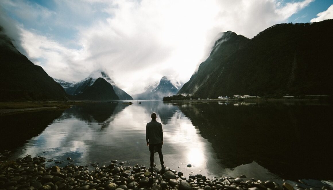 mountain-lake-945440_960_720