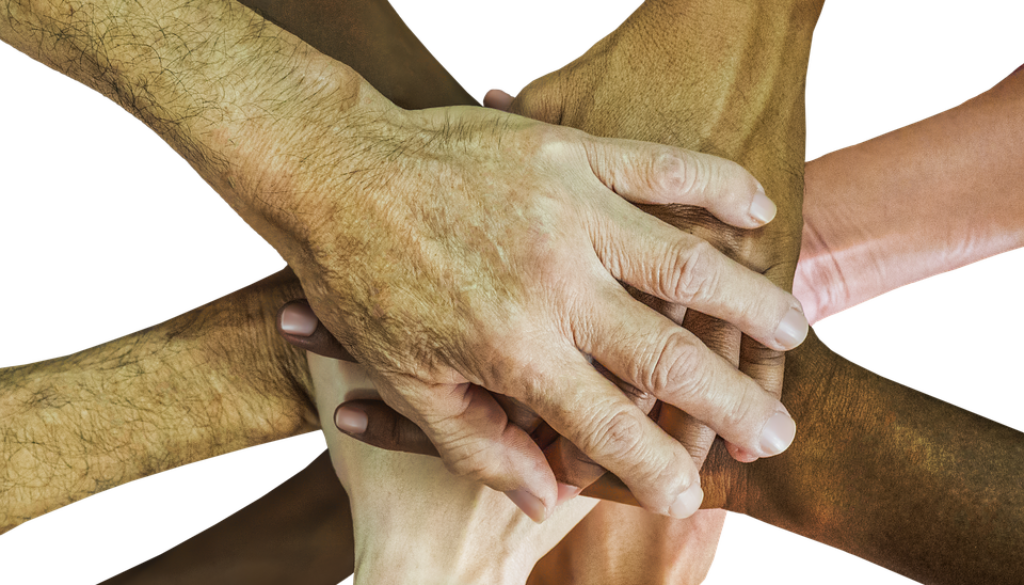 hands-1939895_960_720