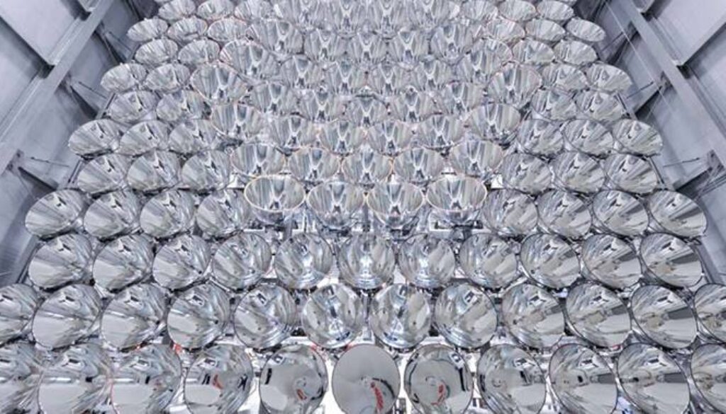 artificial sun antimedia