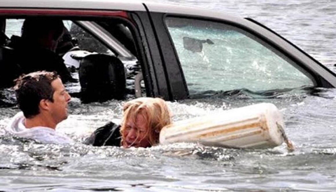 how to survive if your car sinks