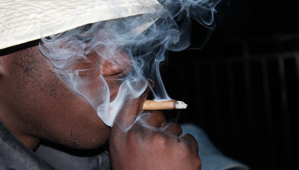 smoke-1216032_1280