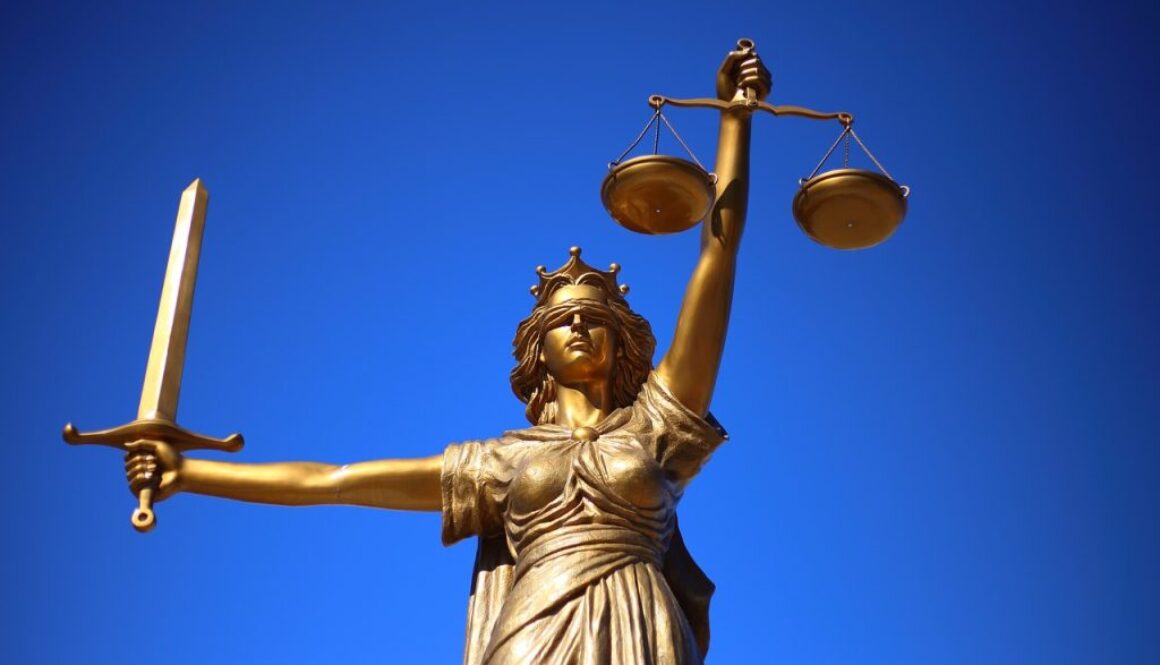 justice-2060093_1280