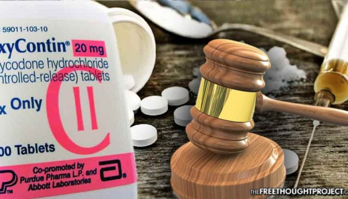 big-pharma-pay-1392x731