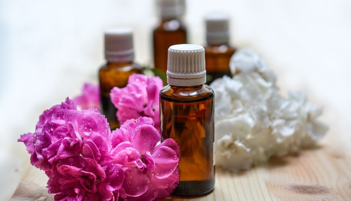 essential-oils-1433694_960_720