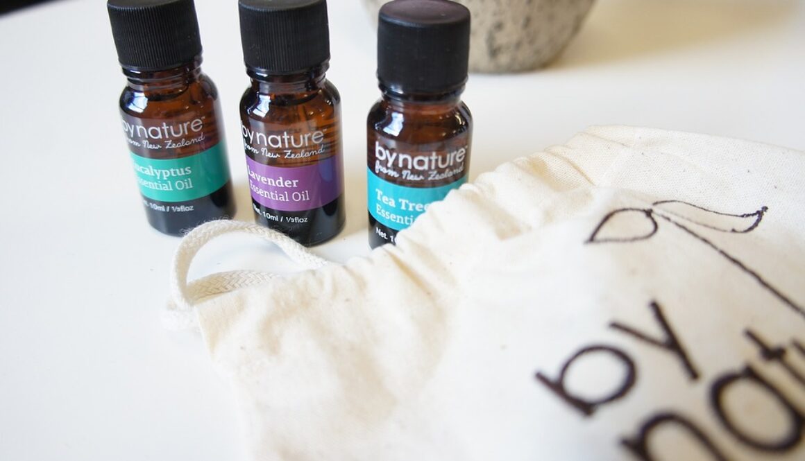 essential-oils-1508923_960_720