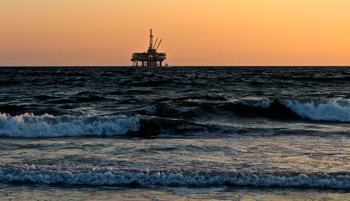 oil-rig-2191711_960_720
