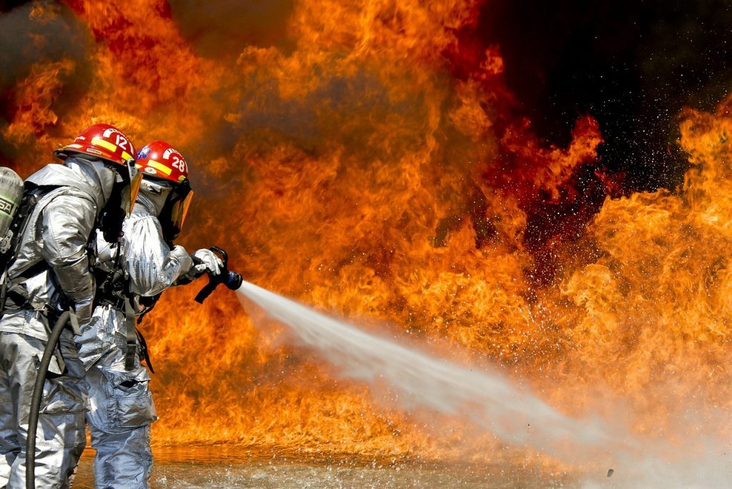 firefighters-115800_1280-1024x685-1-1024x685
