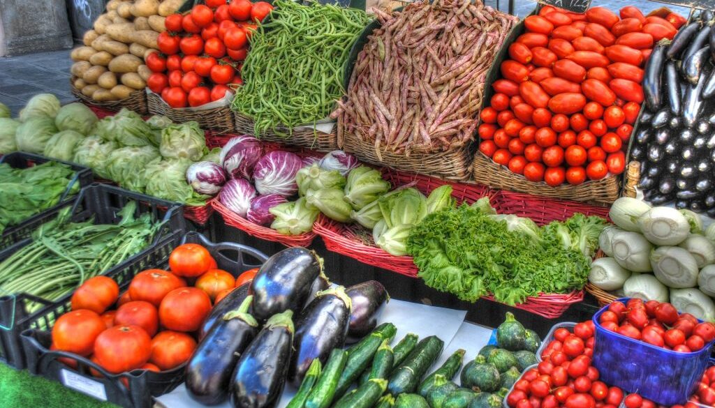 farmers market