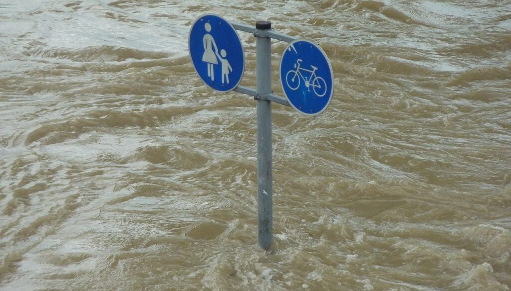high-water-392707_1280