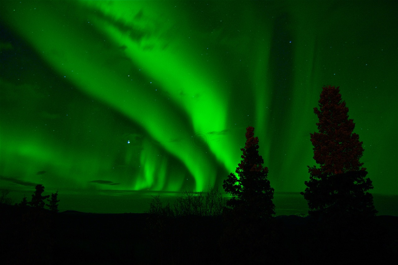 aurora-borealis-744351_1280 aurora-borealis-744351_1280