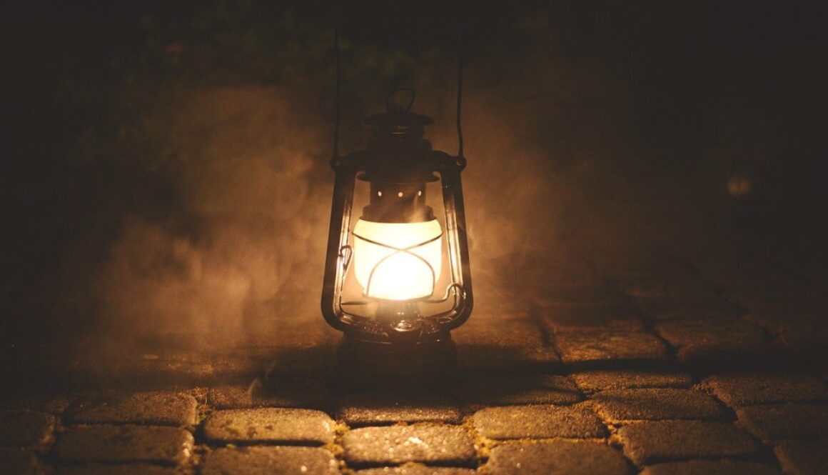lamp-2903830_1280