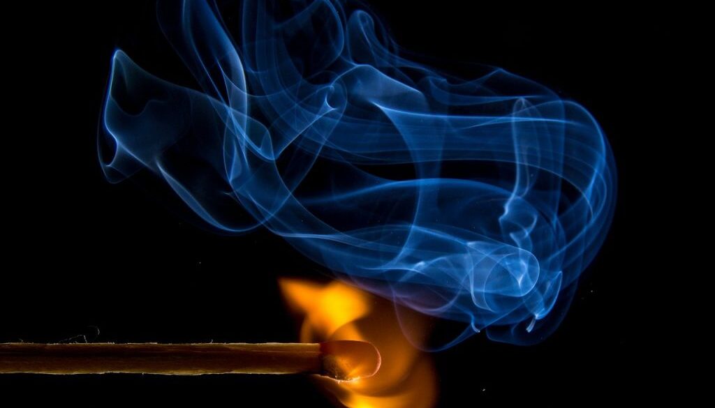 fire-549103_1280