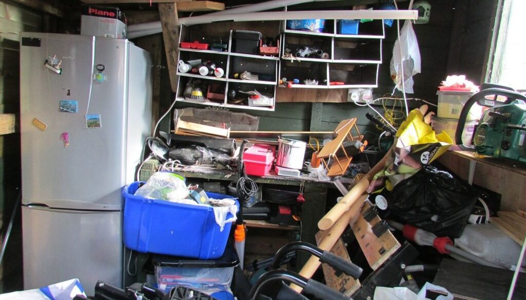 clutter