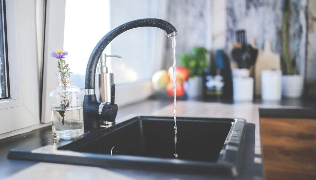 sink water