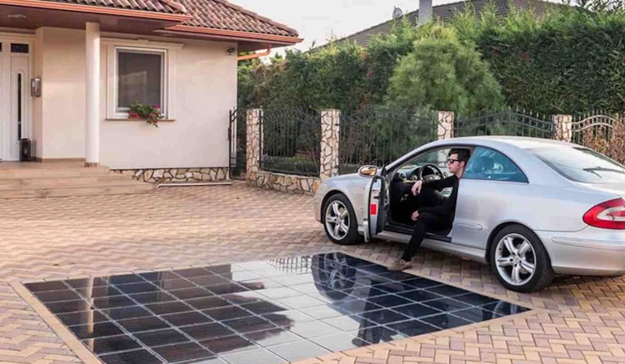 Average Households Could Be Powered By This Solar Pavement Driveway 