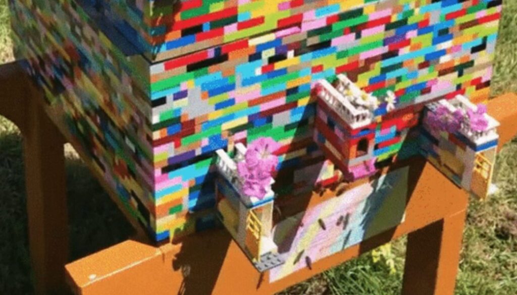 lego beehive