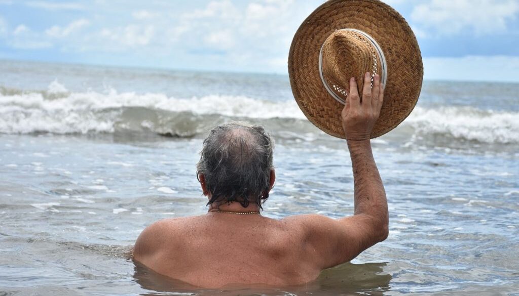 swim elderly pix