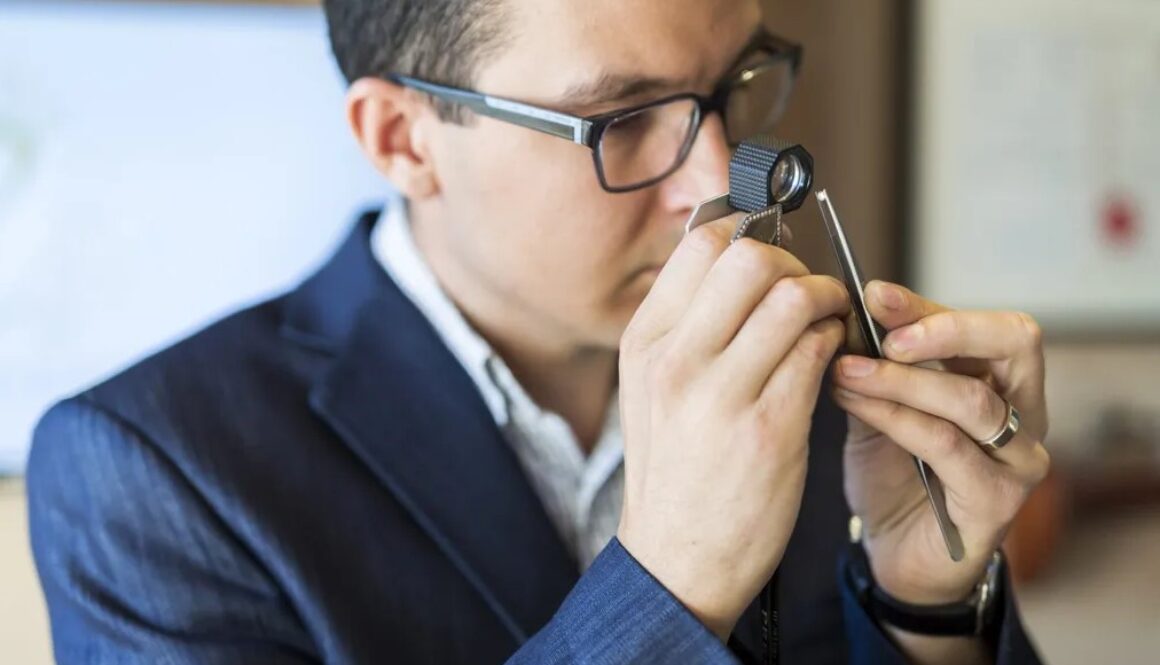jeweler