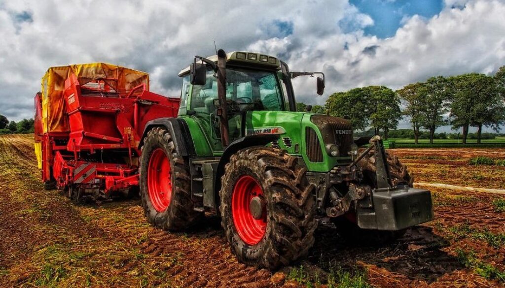 tractor pixa