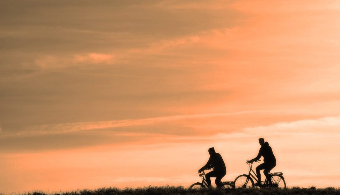 cyclist-3202481_1280