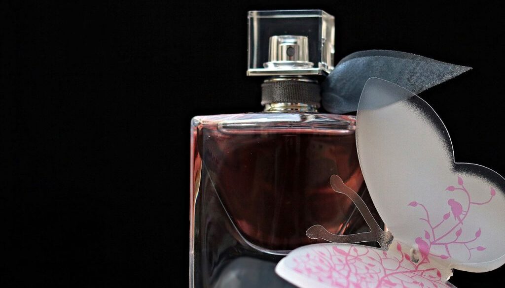 perfume-2142792_1280