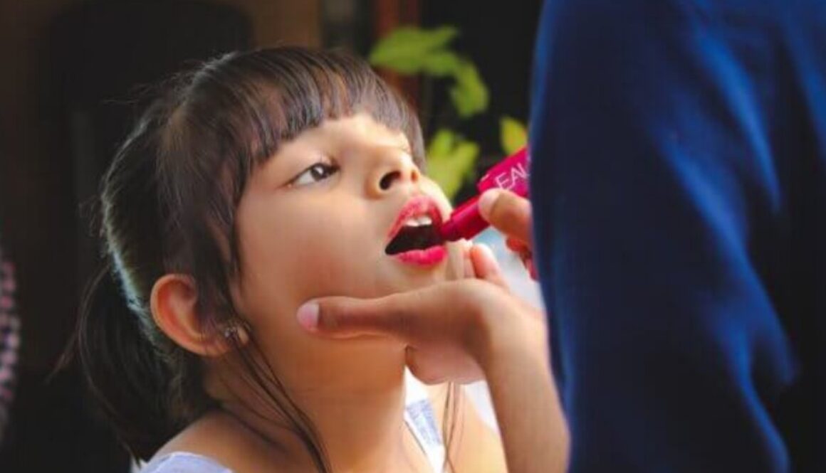 kids makeup