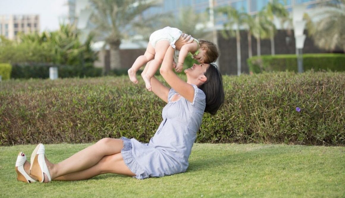 mother exercise pixa