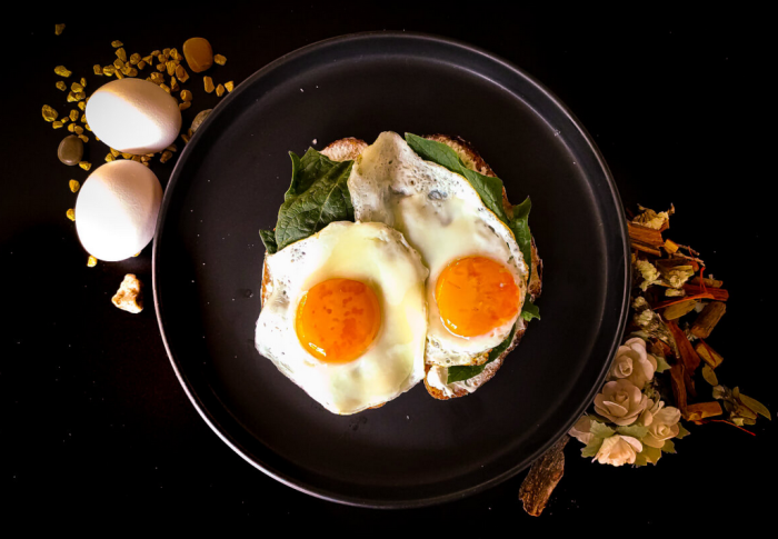 An egg a day may be the best medicine for a woman’s brain