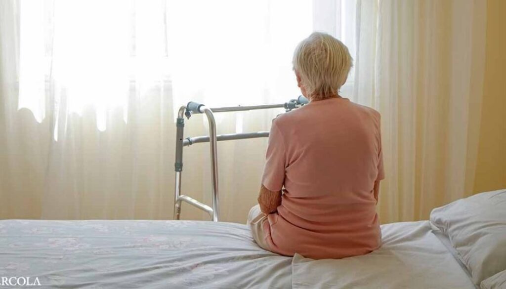 antipsychotics-nursing-homes-health-risks-fb