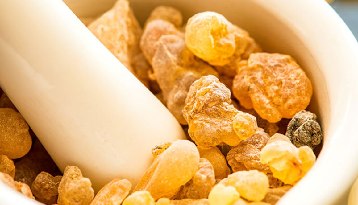 olibanum-Frankincense-incense-mortar-an-aromatic-resin-obtained-from-trees-of-the-genus-Boswellia