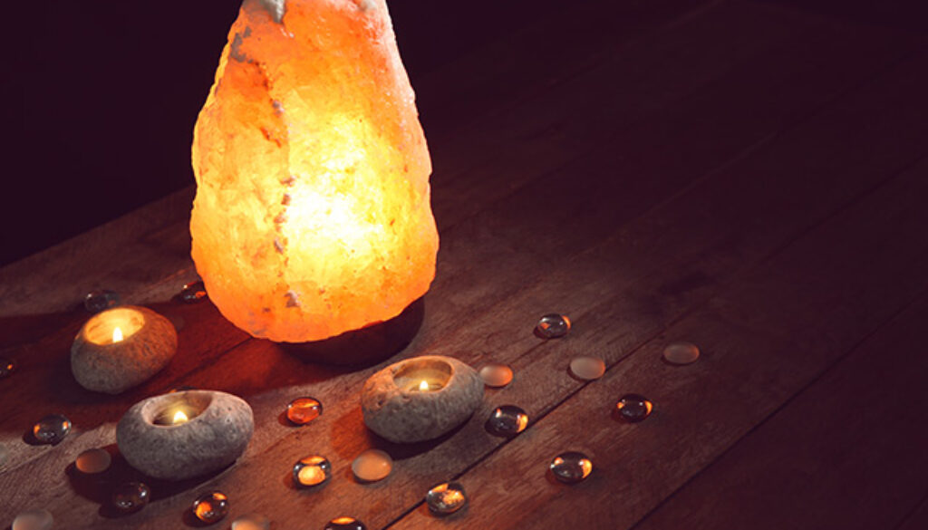 Himalayan-salt-lamp-healing-candles-health-wellness-4