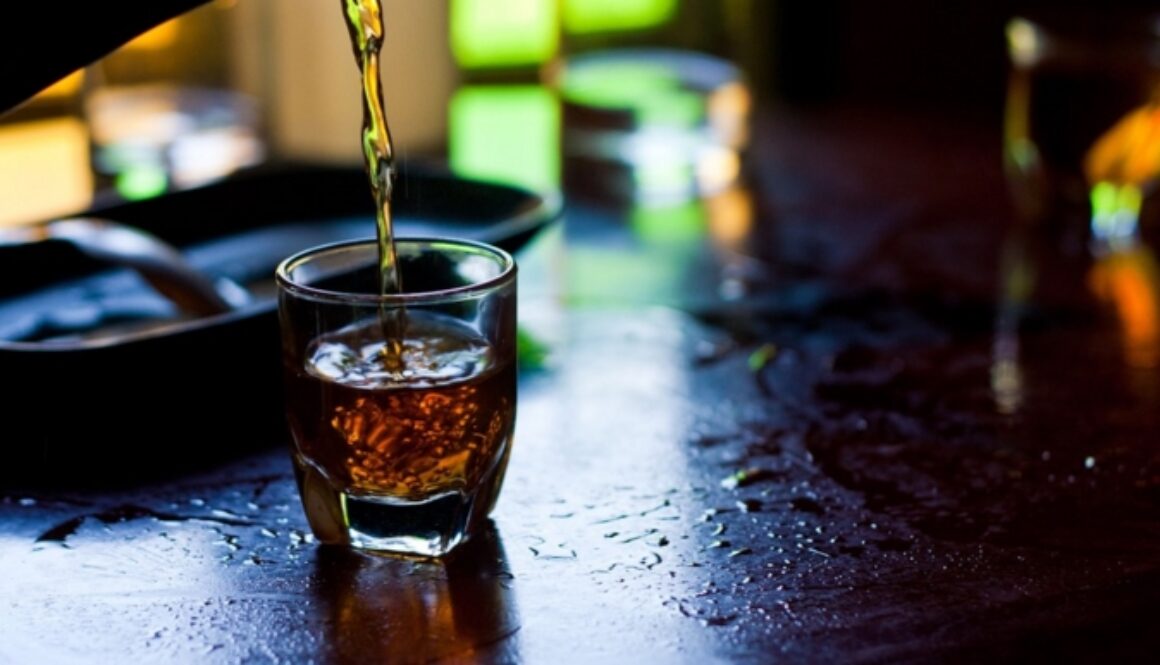 alcohol-brown-liquid