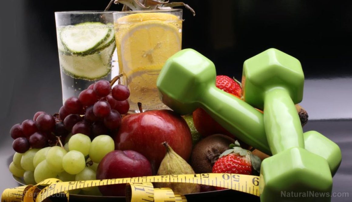 Eating-Fiber-Health-Nutrition-Supplements-Water-Apple